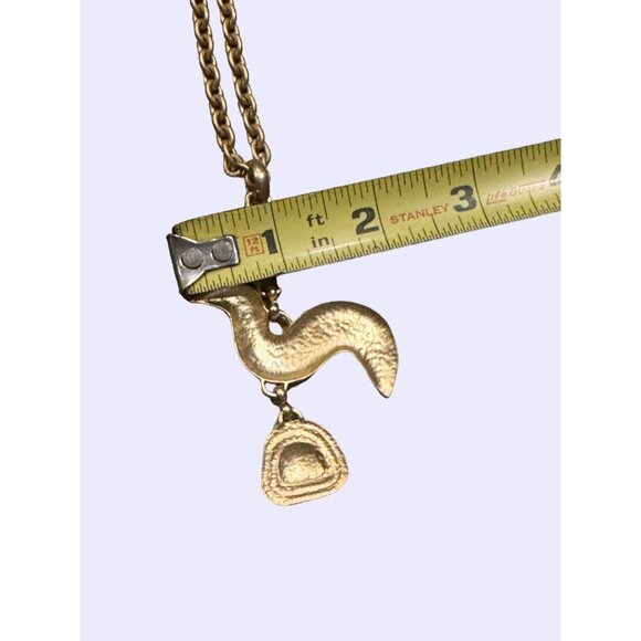 Matte bright saturated gold tone bird charm necklace 90's - Picture 8 of 9